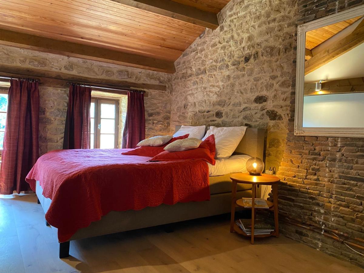 Bed and Breakfast La Vaisse Ambert Exterior foto