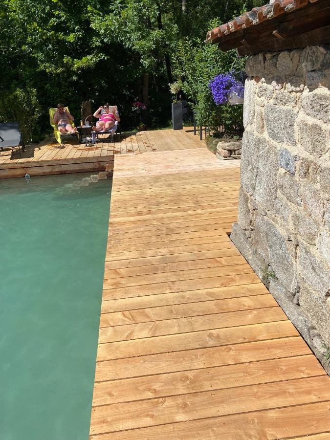 Bed and Breakfast La Vaisse Ambert Exterior foto