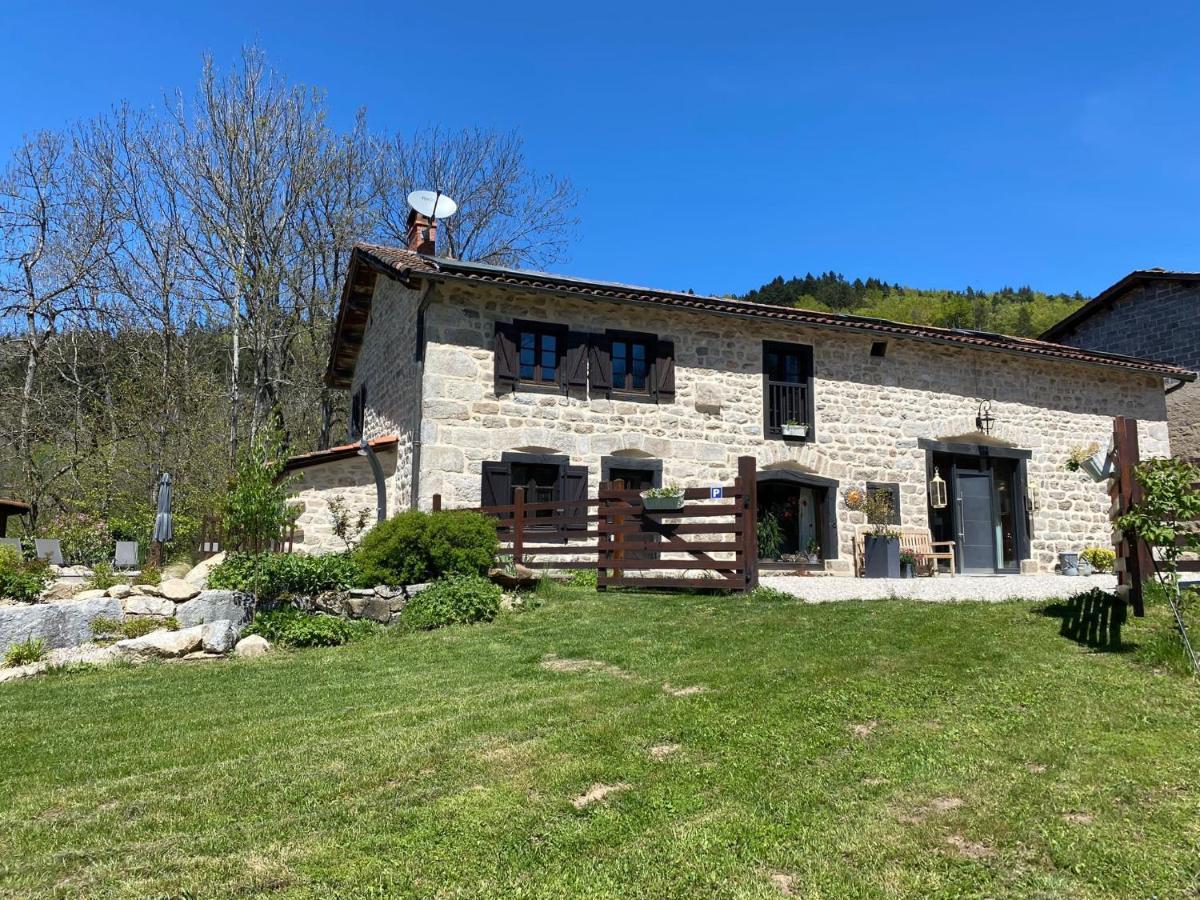 Bed and Breakfast La Vaisse Ambert Exterior foto