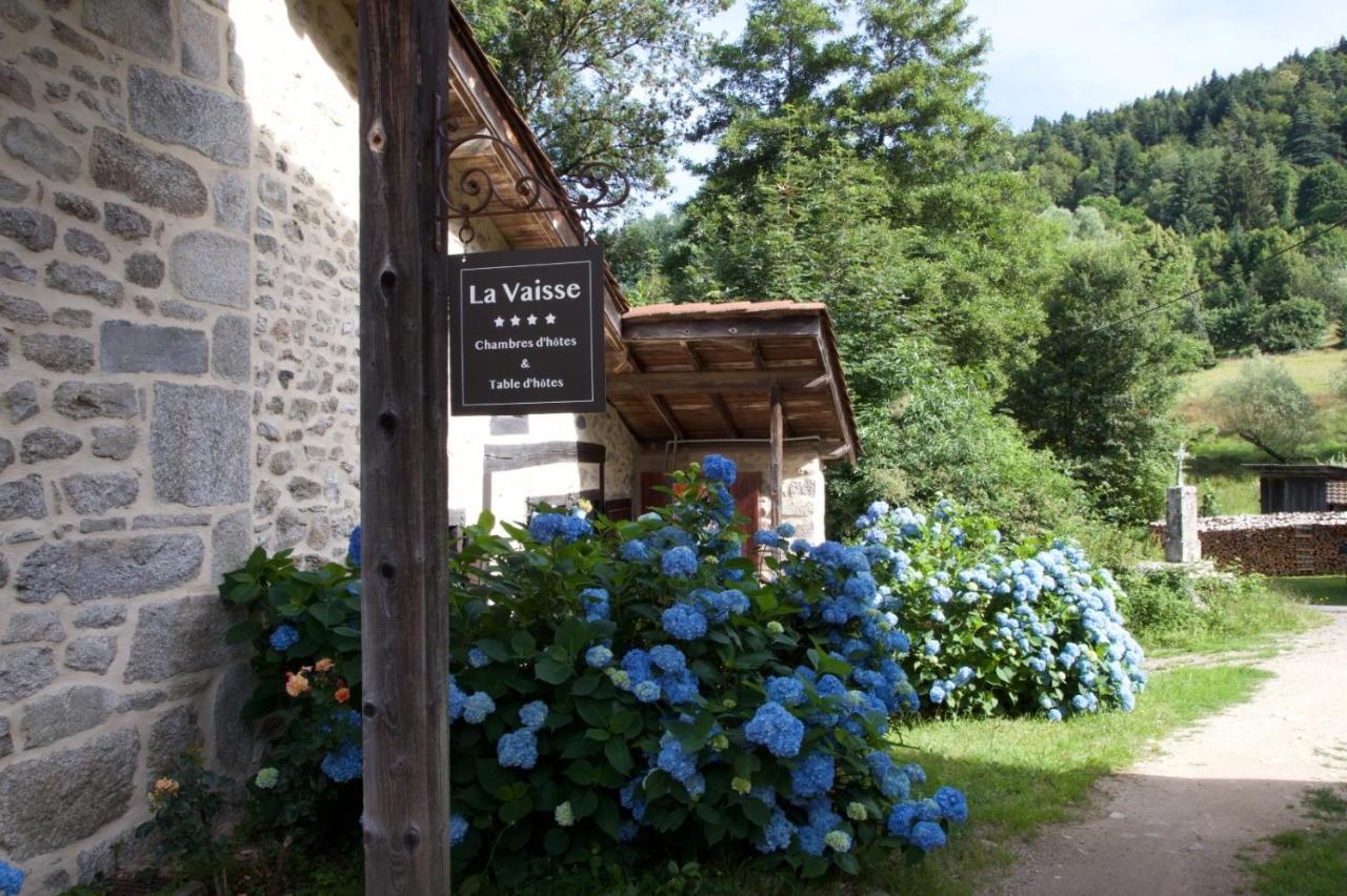 Bed and Breakfast La Vaisse Ambert Exterior foto